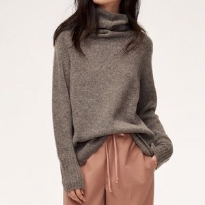 Community wool sweater in grey